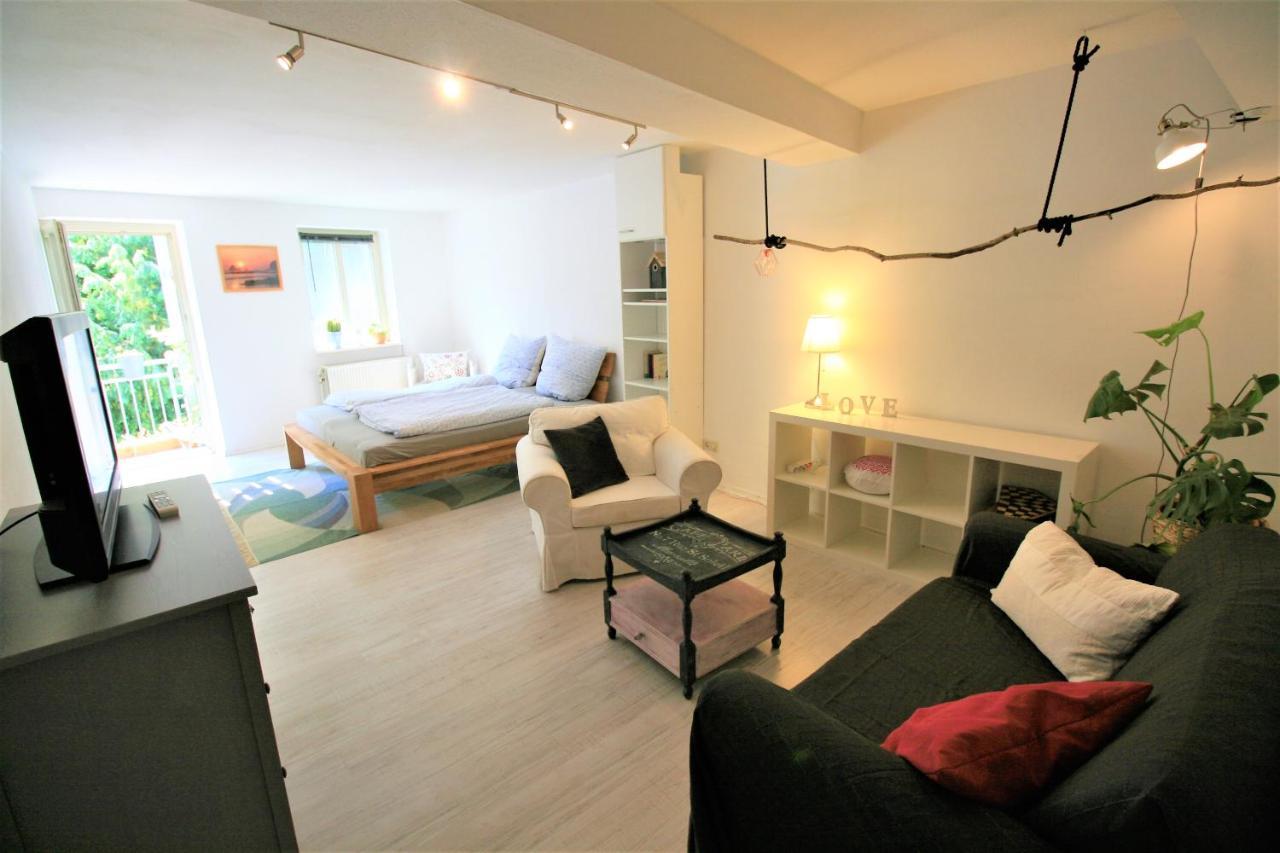 Zentrale Ferienwohnung „Treibholz“ Im Sonnenblumenhaus Flensbourg Extérieur photo