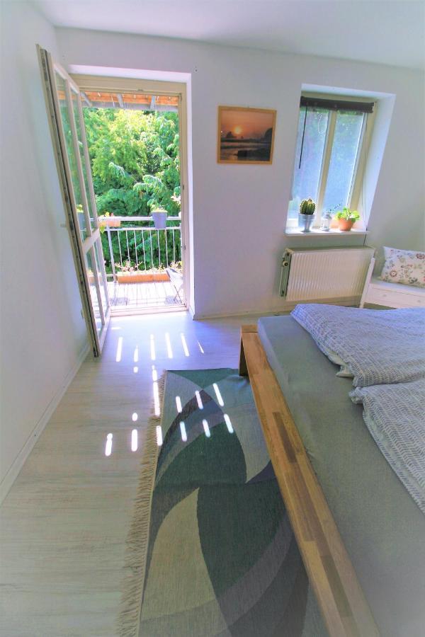 Zentrale Ferienwohnung „Treibholz“ Im Sonnenblumenhaus Flensbourg Extérieur photo