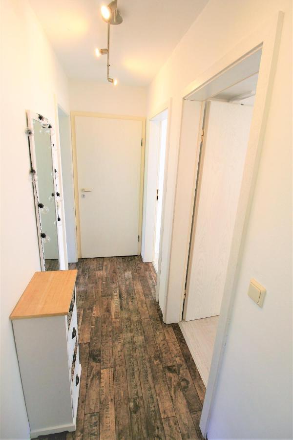 Zentrale Ferienwohnung „Treibholz“ Im Sonnenblumenhaus Flensbourg Extérieur photo